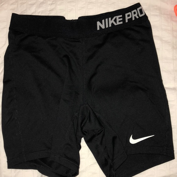 nike legging shorts black